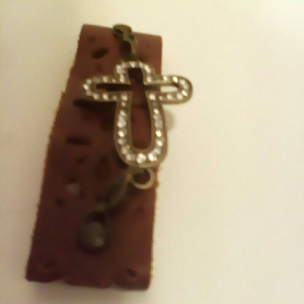 Cross leather bracelet
